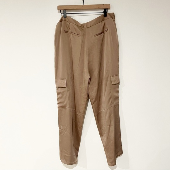 NWT Jonathan Simkhai Carolina Utility Cargo Revolve Satin Pants in Nutmeg 14 - Picture 5 of 10